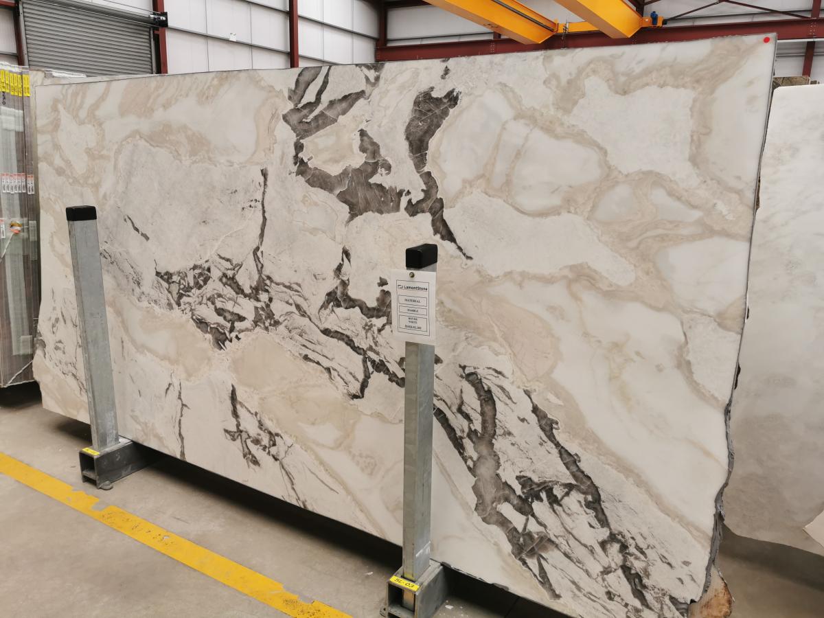 MARBLE : DOVER WHITE BK-3555
