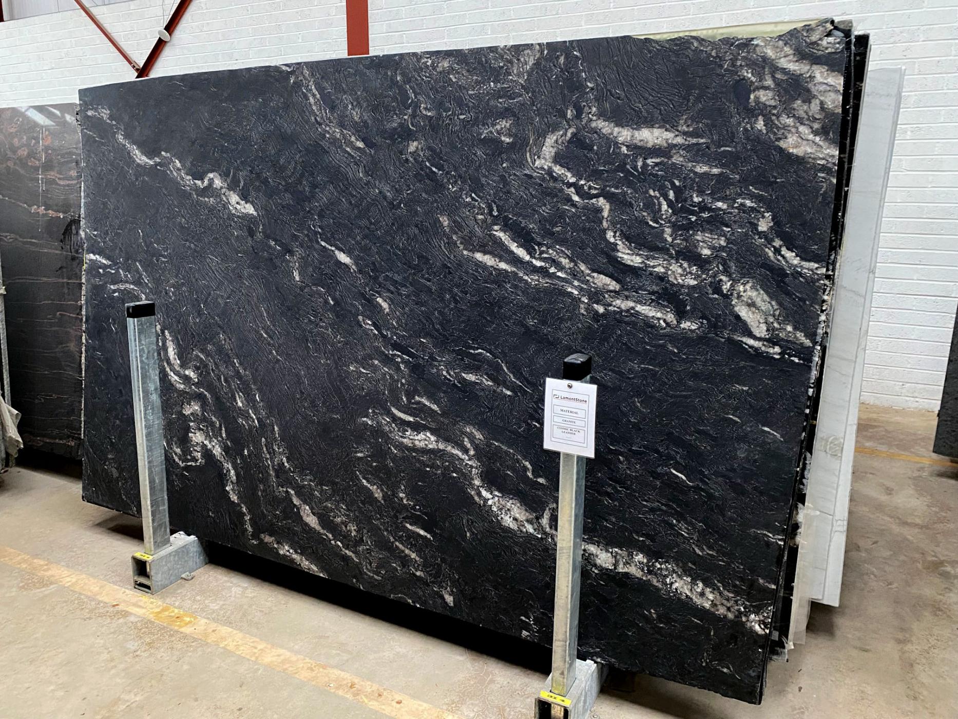 GRANITE : COSMIC BLACK LEATHER